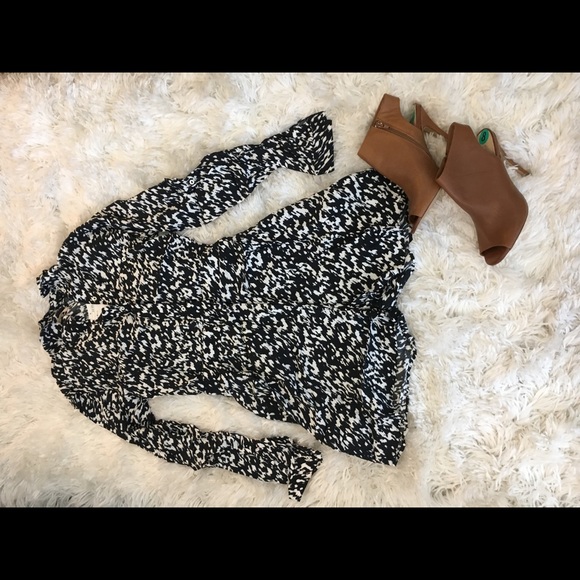 H&M Tops - Jumper only for sale in this listing